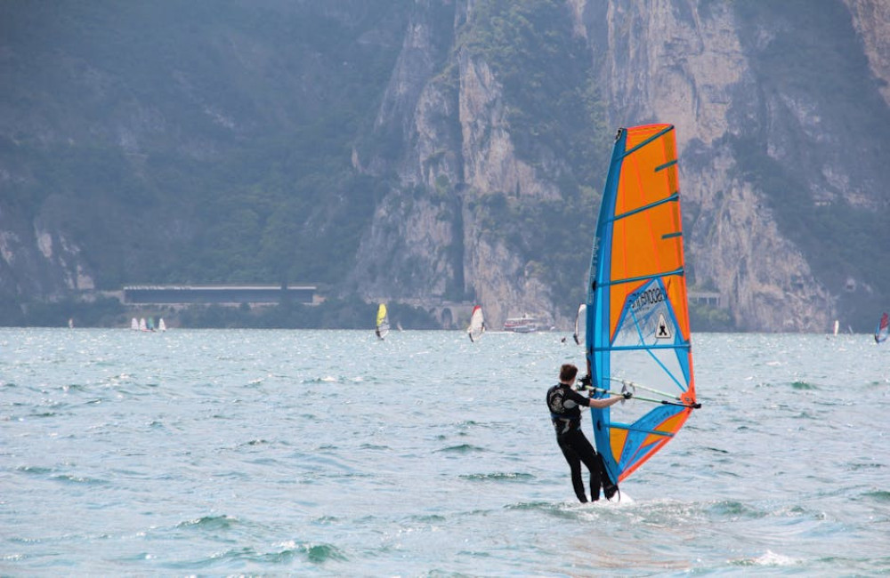 Deze Europese plaatsen zijn het leukst voor watersporten